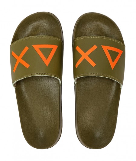 SUN68 SLIPPERS WITH CONTRASTING FLUO LOGO X34103 MILITARY GREEN