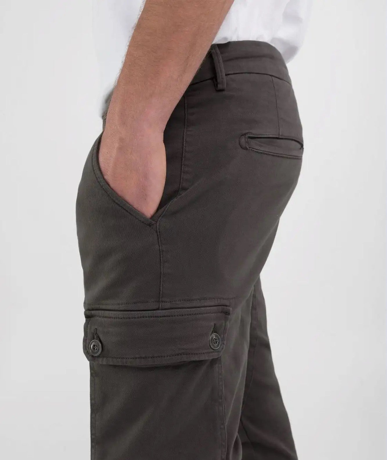 REPLAY PANTALONE CARGO IN COTONE STRETCH M9649E.000.8366197 VERDE SCURO