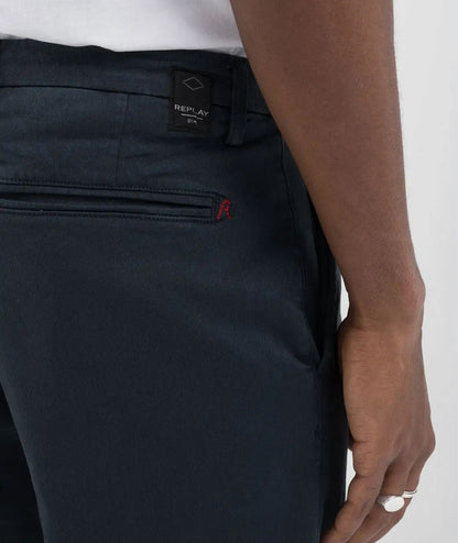 REPLAY PANTALONE CHINO IN COTONE BENNI M9722E.000.8366197 BLU SCURO