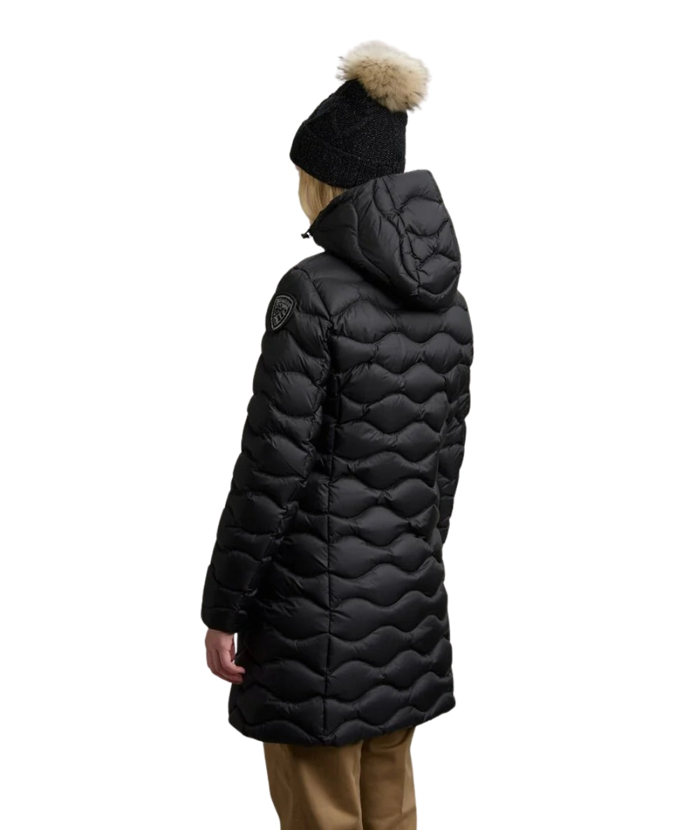 Blauer Piumino Lungo a Onde Lyne 25WBLDK03495 Nero