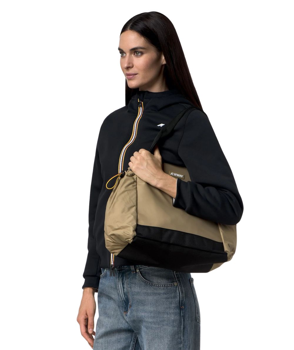 K-Way Borsa Shopping in Nylon con Manici e Tracolla Aisy K4138YW 677 Beige
