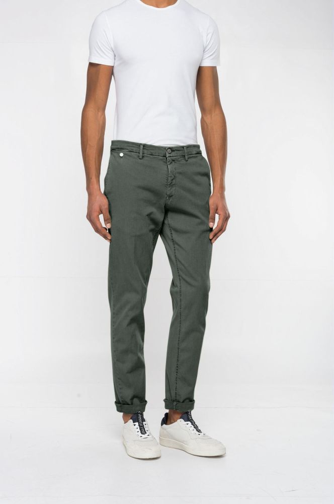 REPLAY Pantalone Chino Benni M9722E.000.8366197 Verde Militare