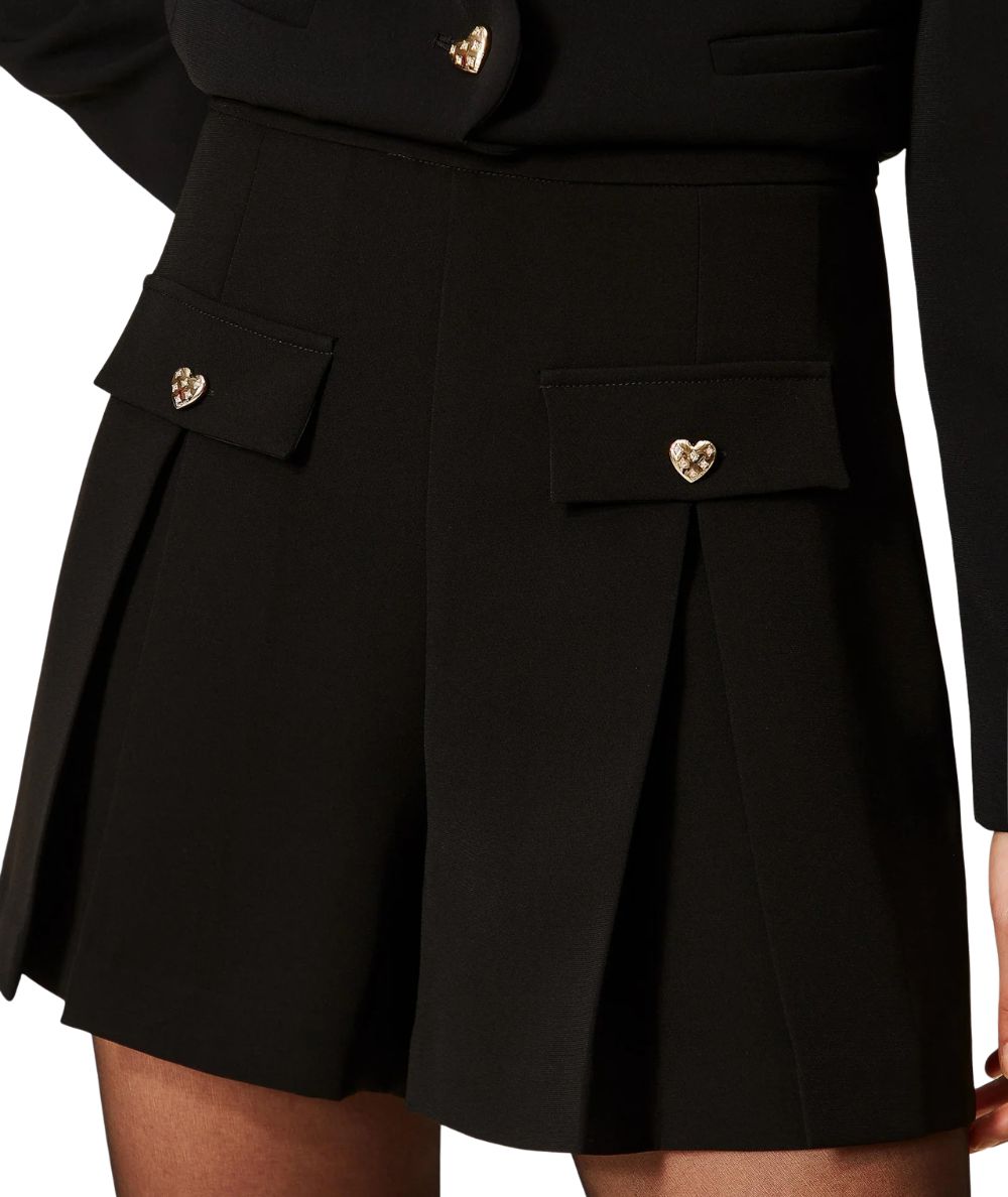 Twinset Shorts in Crepe con Bottoni a Cuore 262TP2042 Nero
